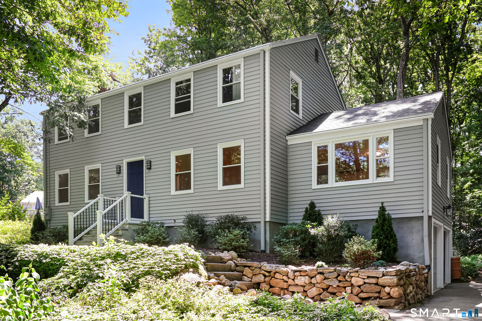Property Photo:  9 Katherine Gaylord Lane  CT 06013 