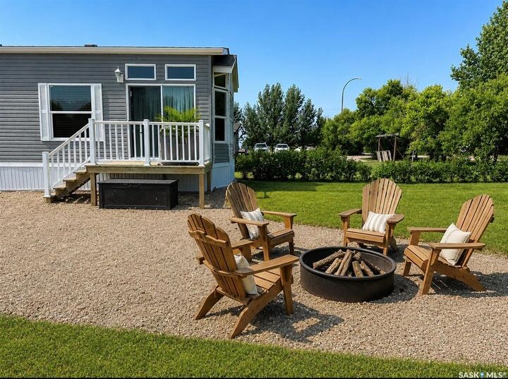 Property Photo:  140 King Street  SK S0L 1J0 