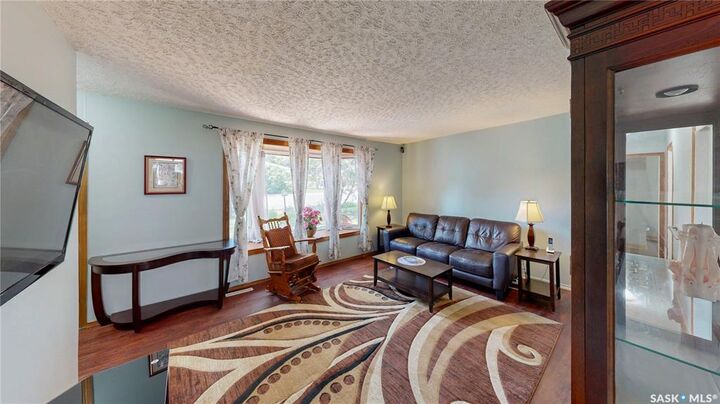 Property Photo:  611 McIntosh Street  SK S4T 5B3 
