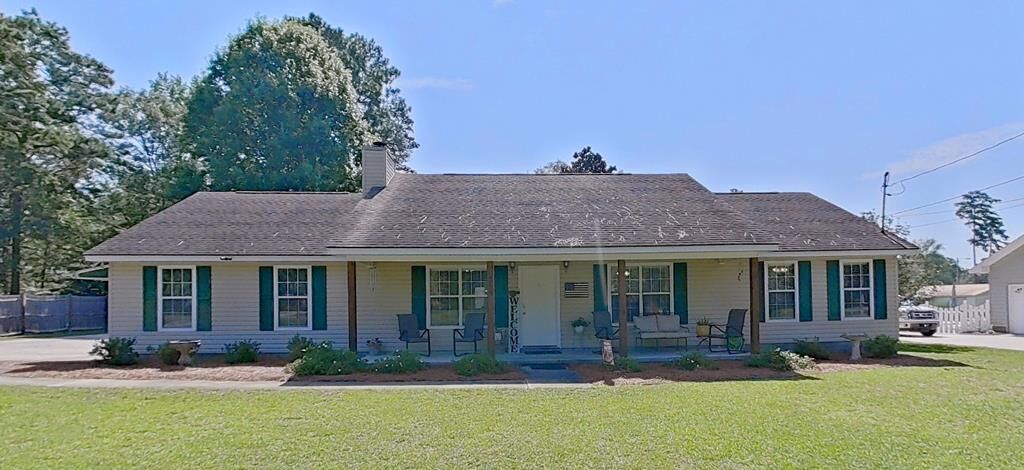 Property Photo:  254 Wagon Wheel  GA 31757 