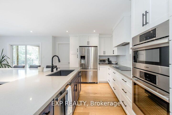 Property Photo:  37 Paddy Dunns Circle  ON L4M 6L9 