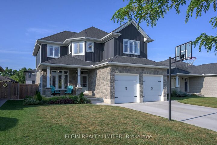 Property Photo: 14 Muirfield Drive ON N5R 0K3