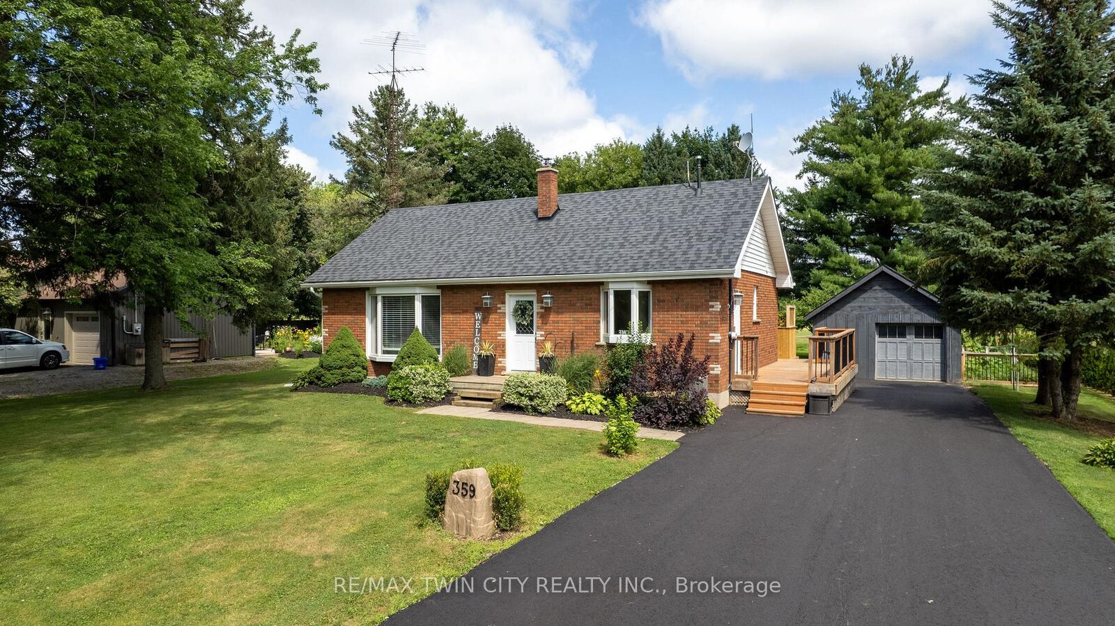 Property Photo:  359 German School Road  ON N3L 3E1 