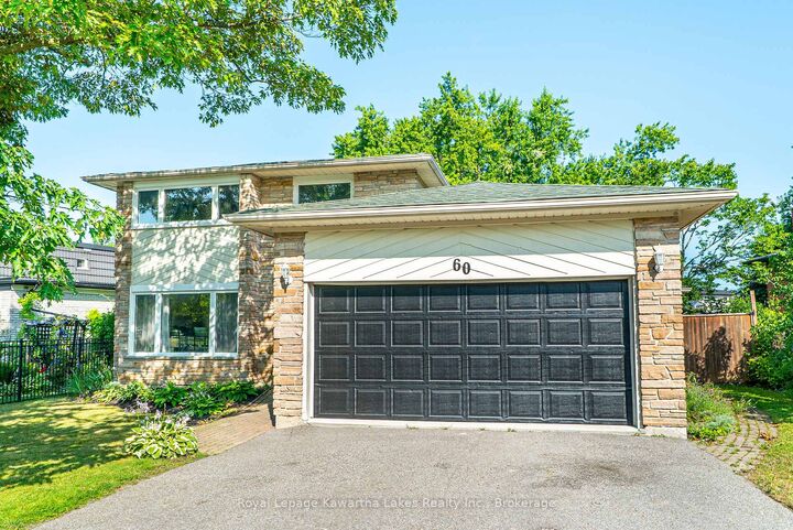 60 Sanderling Crescent — photo 1