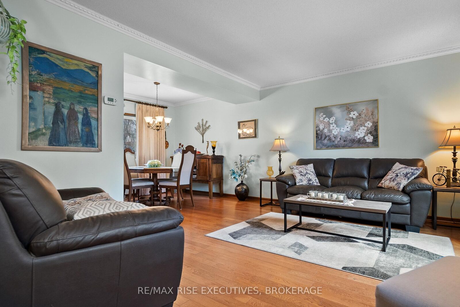 Property Photo: 127 Nicholson Crescent ON K7N 1W9