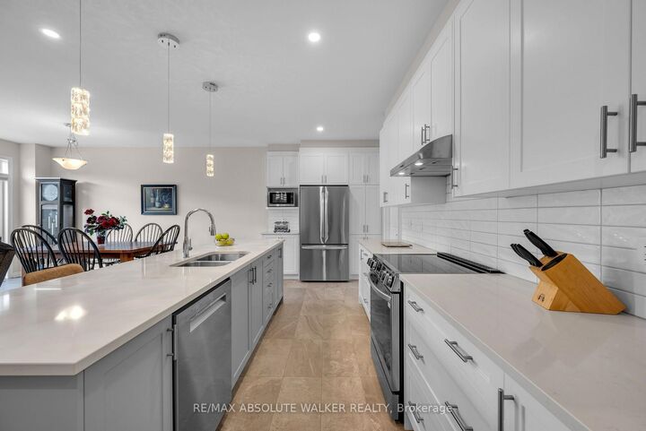 Property Photo:  860 Companion Crescent  ON K4M 0Z2 