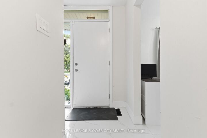 Property Photo: 191 Boullee Street ON N5Y 1T9