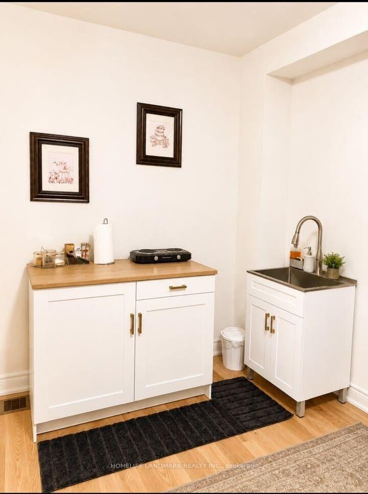 Property Photo:  2844 Whites Road Main &Amp Basement  ON L1X 0R6 