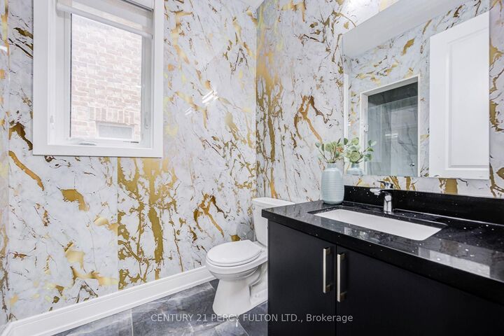 Property Photo: 400 Finch Avenue 34 ON L1V 0G7