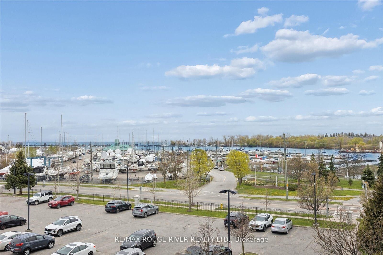 Property Photo:  340 Watson Street W 305  ON L1N 9G1 
