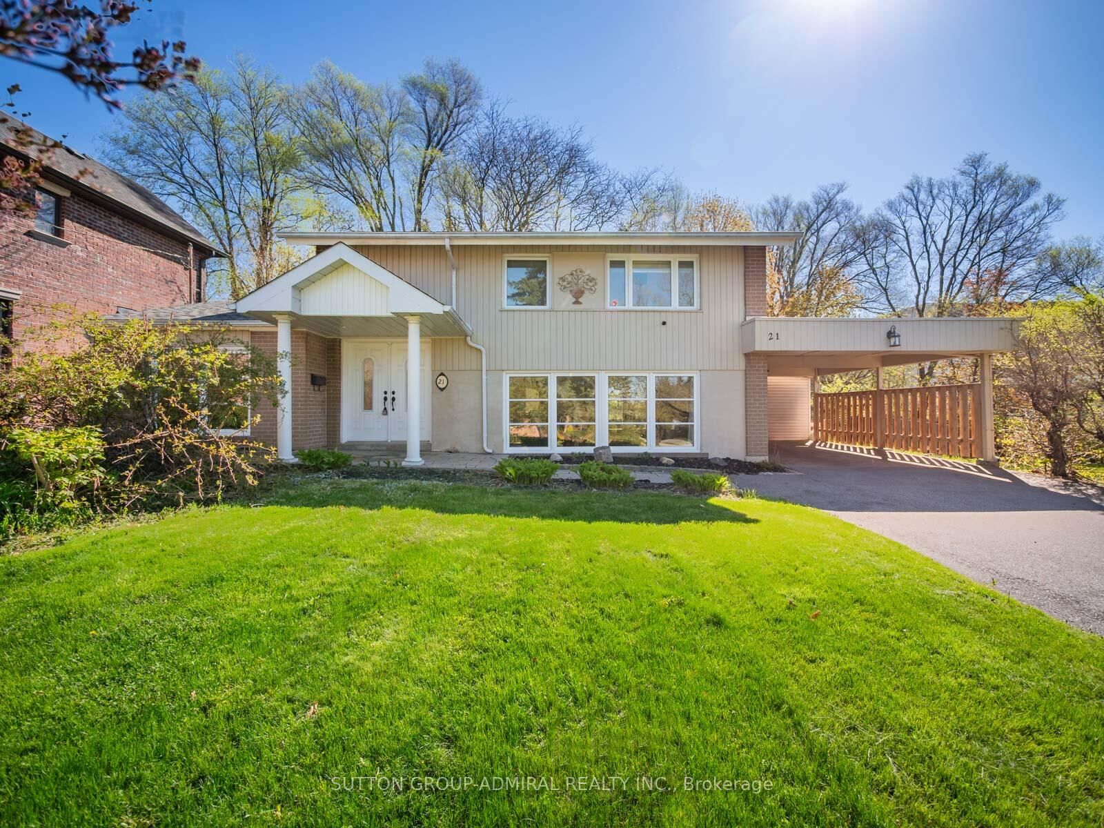 Property Photo: 21 Rialto Drive ON M3A 2N7