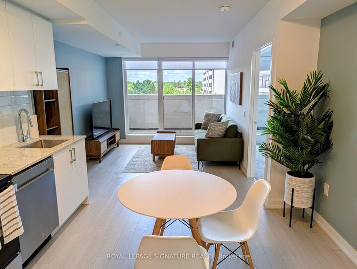 Property Photo:  4010 Eglinton Avenue W 509  ON M9A 0G5 