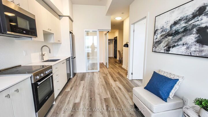 Property Photo: 15 Wellington Street S 304 ON N2G 0E4