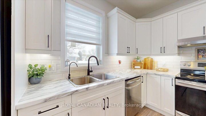Property Photo: 131 Elora Street N ON N0G 1Z0