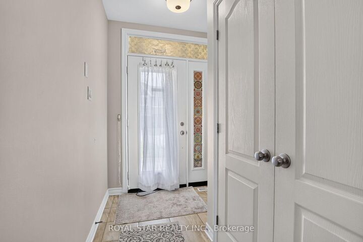 Property Photo: 105 Eric Maloney Way ON K1T 0R2