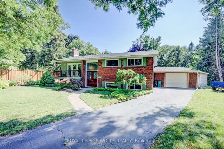 Property Photo:  291 Villa Place  ON N2J 3X6 