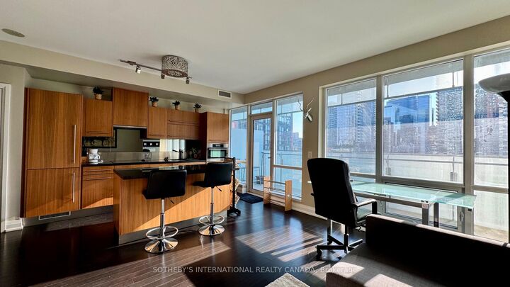 Property Photo:  80 John Street 1310  ON M5V 3X4 