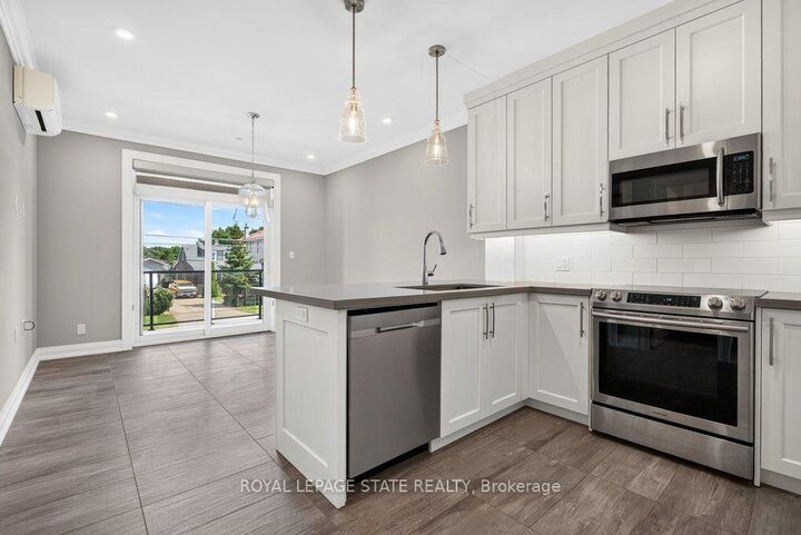 Property Photo: 257 Millen Road 212 ON L8E 2H1