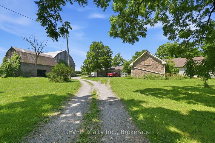 Property Photo: 2986 Wessel Drive ON L2R 6P7
