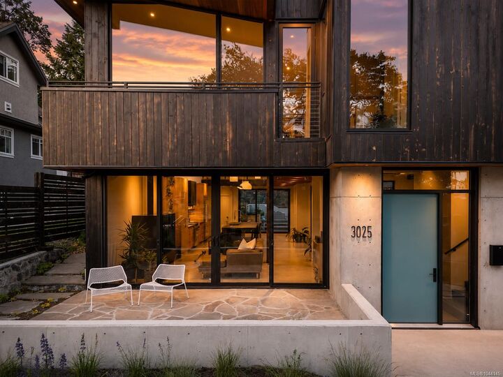 3025 Jackson St — photo 1