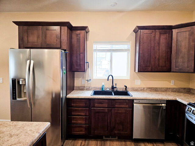 Property Photo:  827 S 300 E  UT 84754 