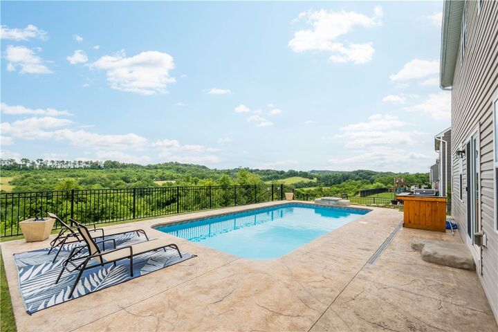 Property Photo:  250 Regency Dr  PA 15330 