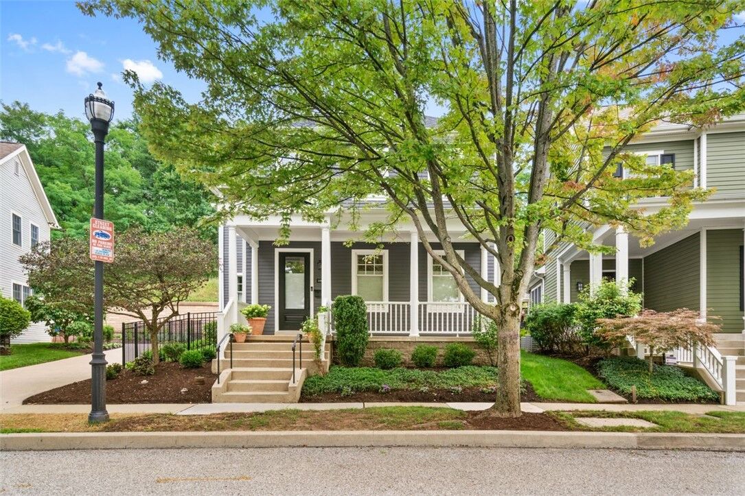 Property Photo: 1005 Hasley Ln PA 15217
