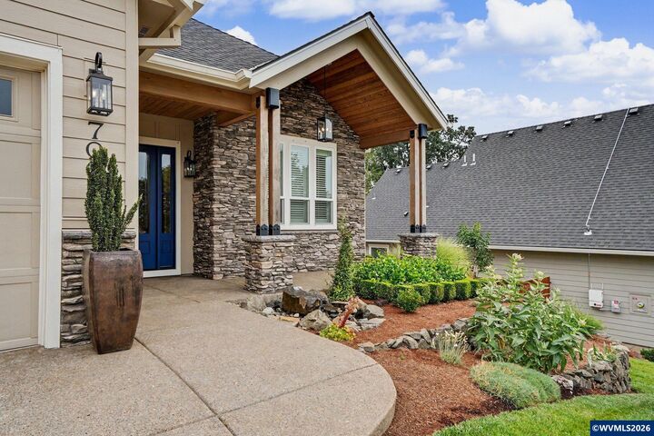 Property Photo:  7006 Riva Ridge Dr SE  OR 97392 