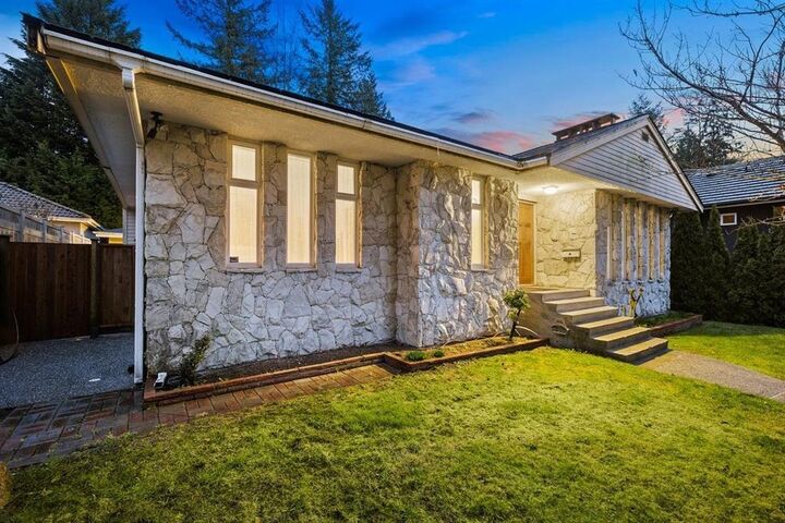 Property Photo:  376 N Ranelagh Avenue  BC V5B 1H8 