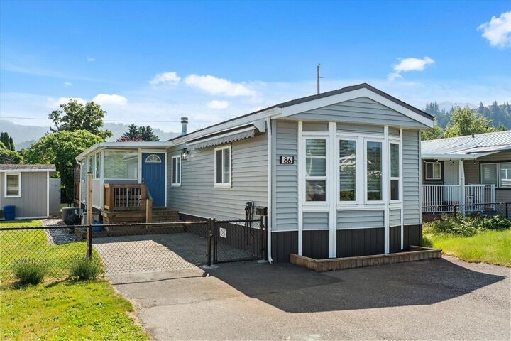Property Photo:  45640 Watson Road 86  BC V2R 3P8 