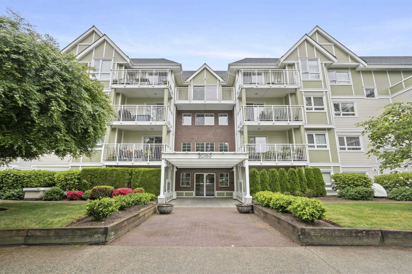 Property Photo: 20189 54 Avenue 103 BC V3A 3W2