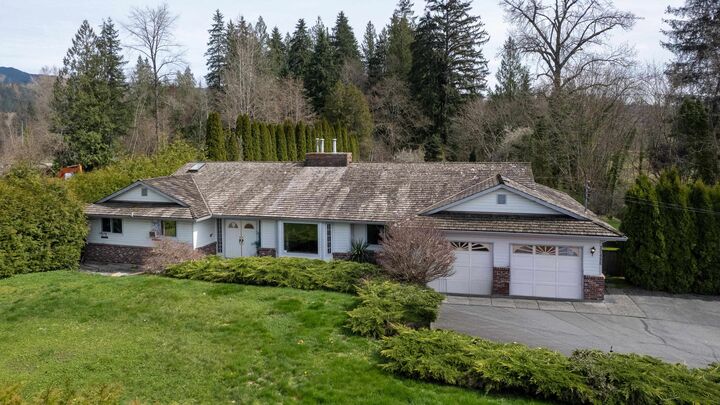 12486 256 Street — photo 1