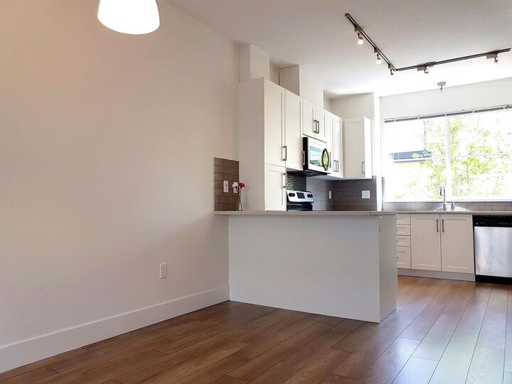 Property Photo: 19477 72A Avenue 61 BC V4N 6M2