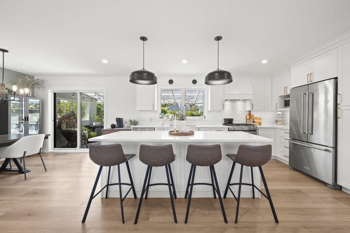 Property Photo: 5301 10A Avenue BC V4M 1Y5