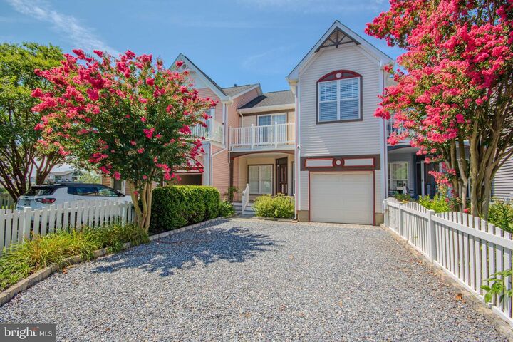 Property Photo: 941 Yacht Club Drive MD 21811