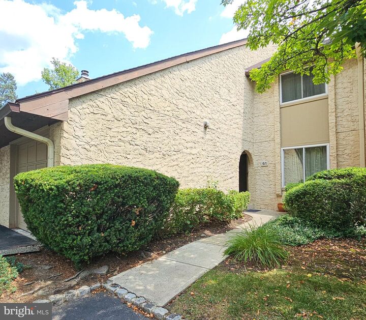 Property Photo:  61 Tennyson Drive  NJ 08536 