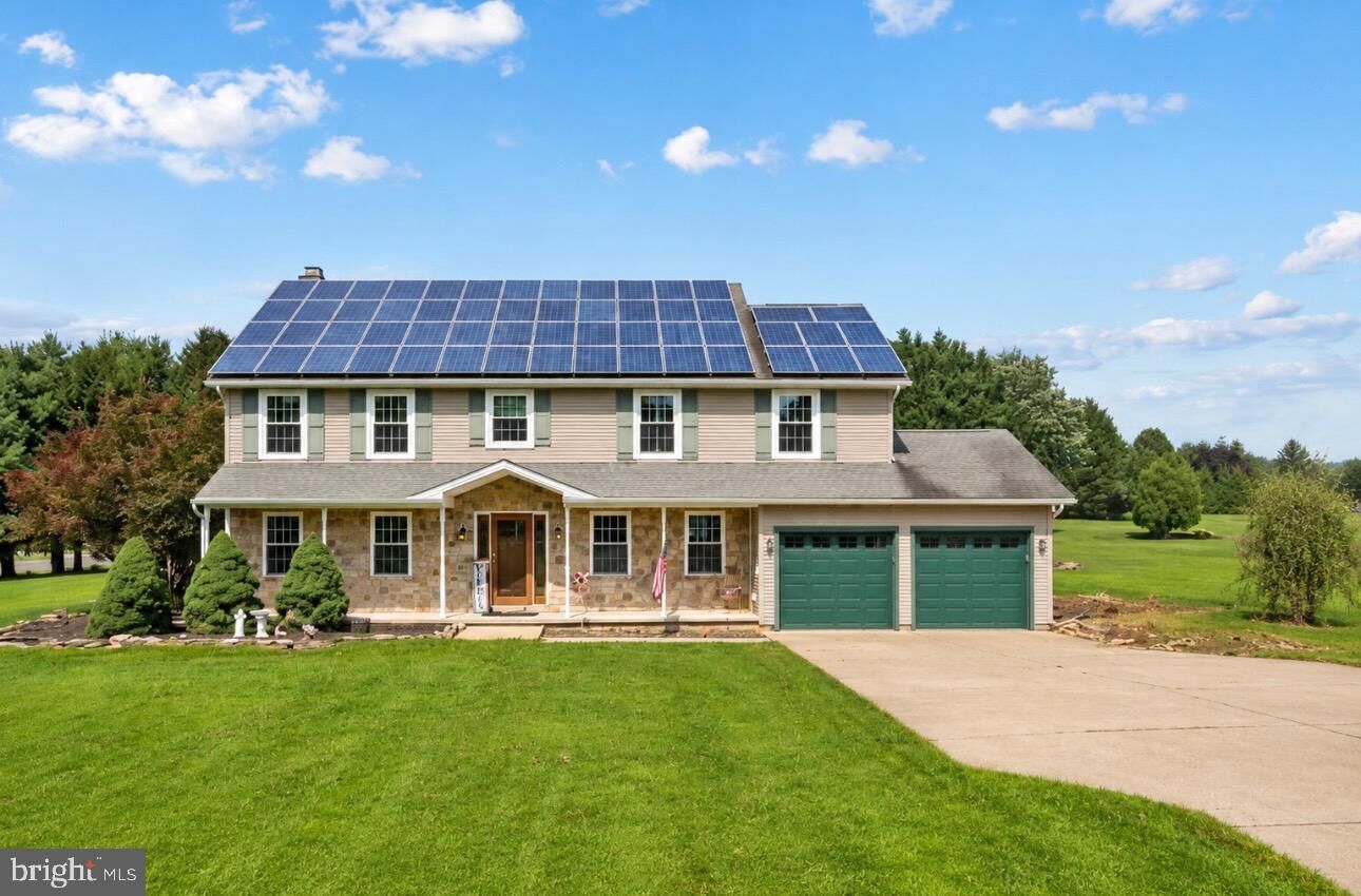 Property Photo:  122 Fox Run  NJ 08085 