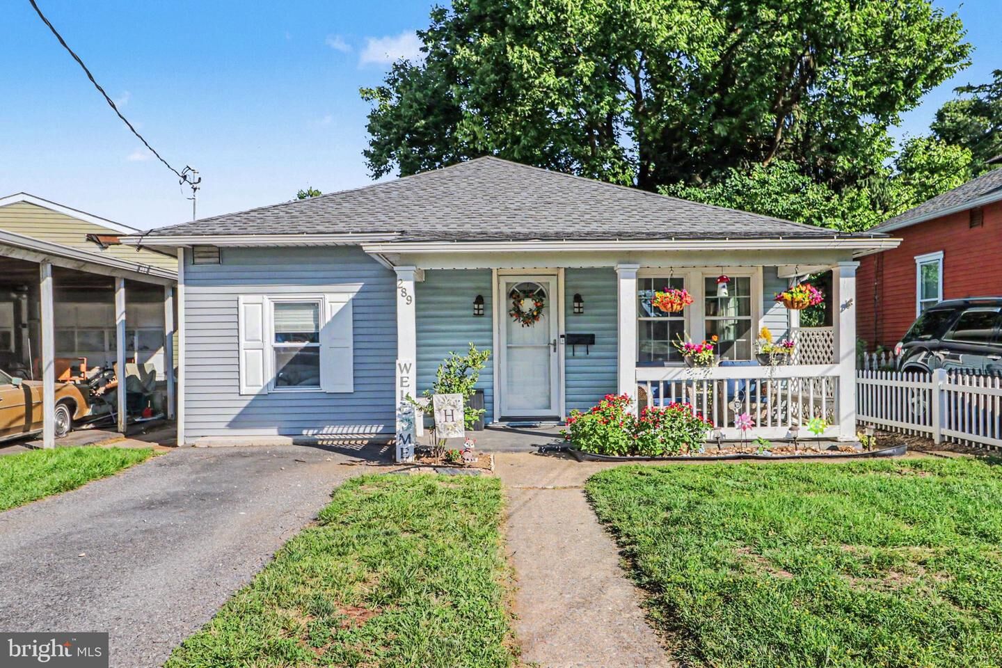 Property Photo:  289 Clark Street  PA 17043 