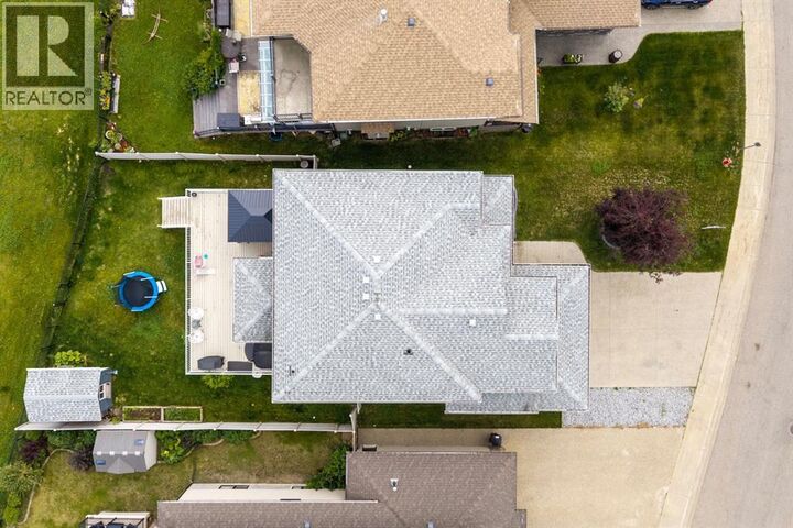 Property Photo: 171 Wild Rose Street AB T9K 0G8