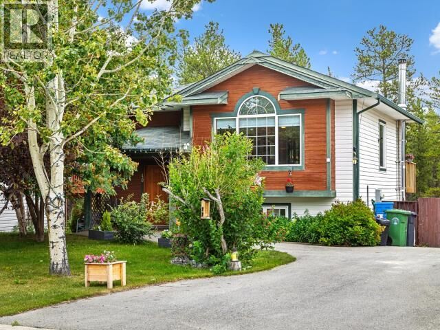 Property Photo:  40 Tigereye Crescent  YT Y1A 6G9 