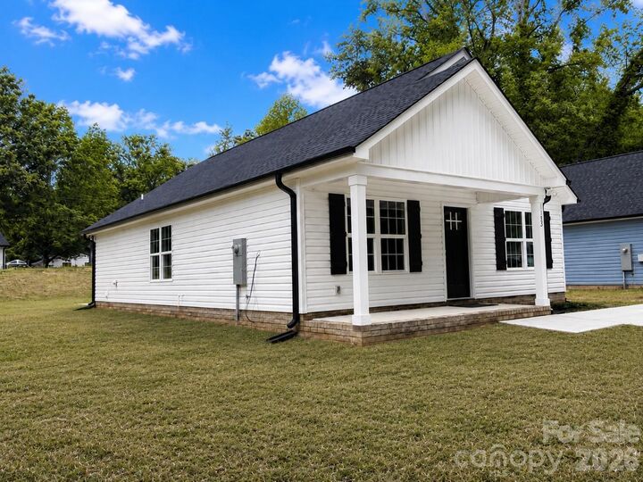 Property Photo:  1133 Kenly Street  NC 28144 