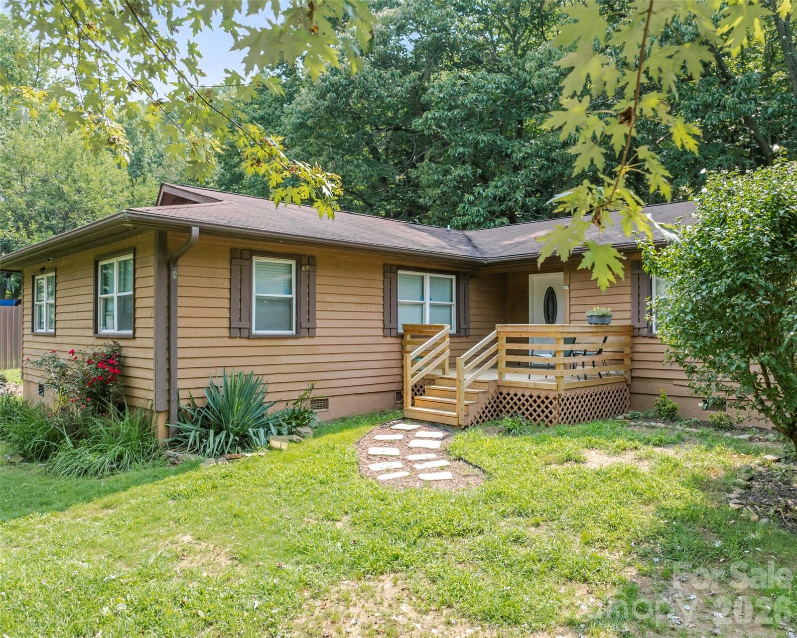Property Photo:  2100 Pisgah Highway  NC 28715 
