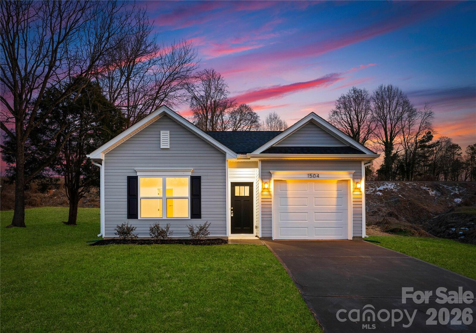 Property Photo:  302 Starr Street  NC 28034 