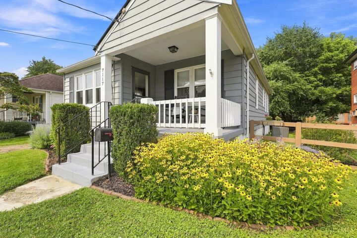 Property Photo:  7117 Delaware Avenue  OH 45236 
