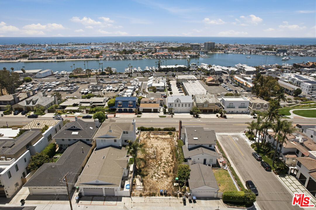 Property Photo:  2316 Cliff Dr  CA 92663 