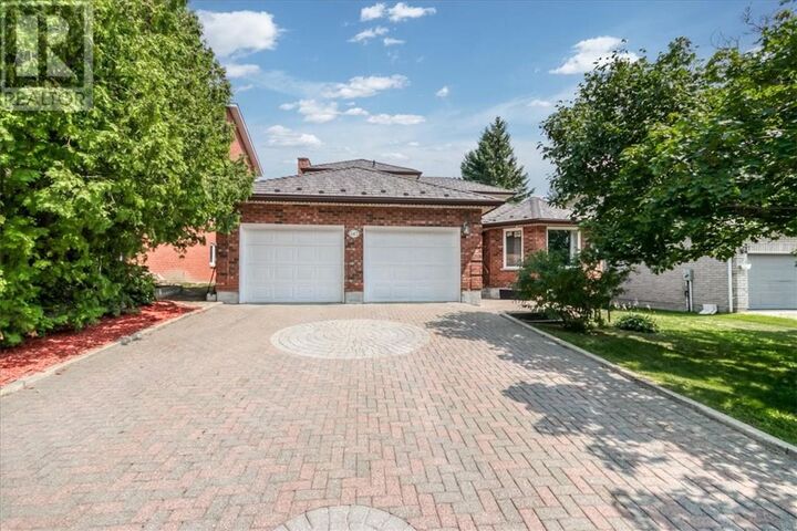 Property Photo: 347 Moonrock ON P3E 5X2