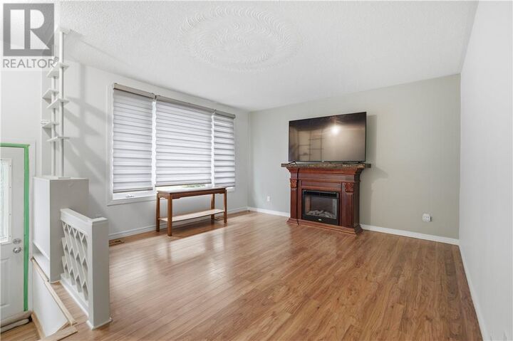 Property Photo:  3197 Elm Street  ON P3N 1G1 