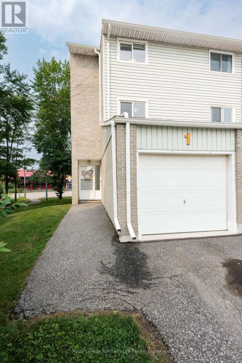 Property Photo:  644 Lakeshore Drive 1  ON P1A 3N6 