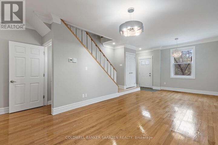 Property Photo:  447 Green Avenue 1  ON K1M 1L1 