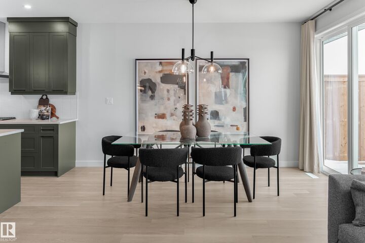 Property Photo:  1415 Cristall Place SW  AB T6W 5S9 